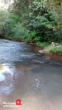 Se Vende Finca con Arroyo en Picada Yapuyú - Misiones