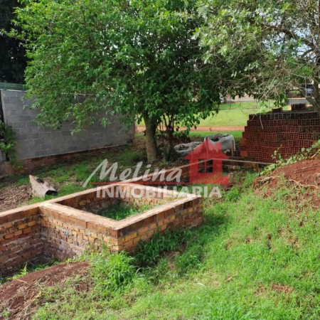 Terreno con base para vivienda